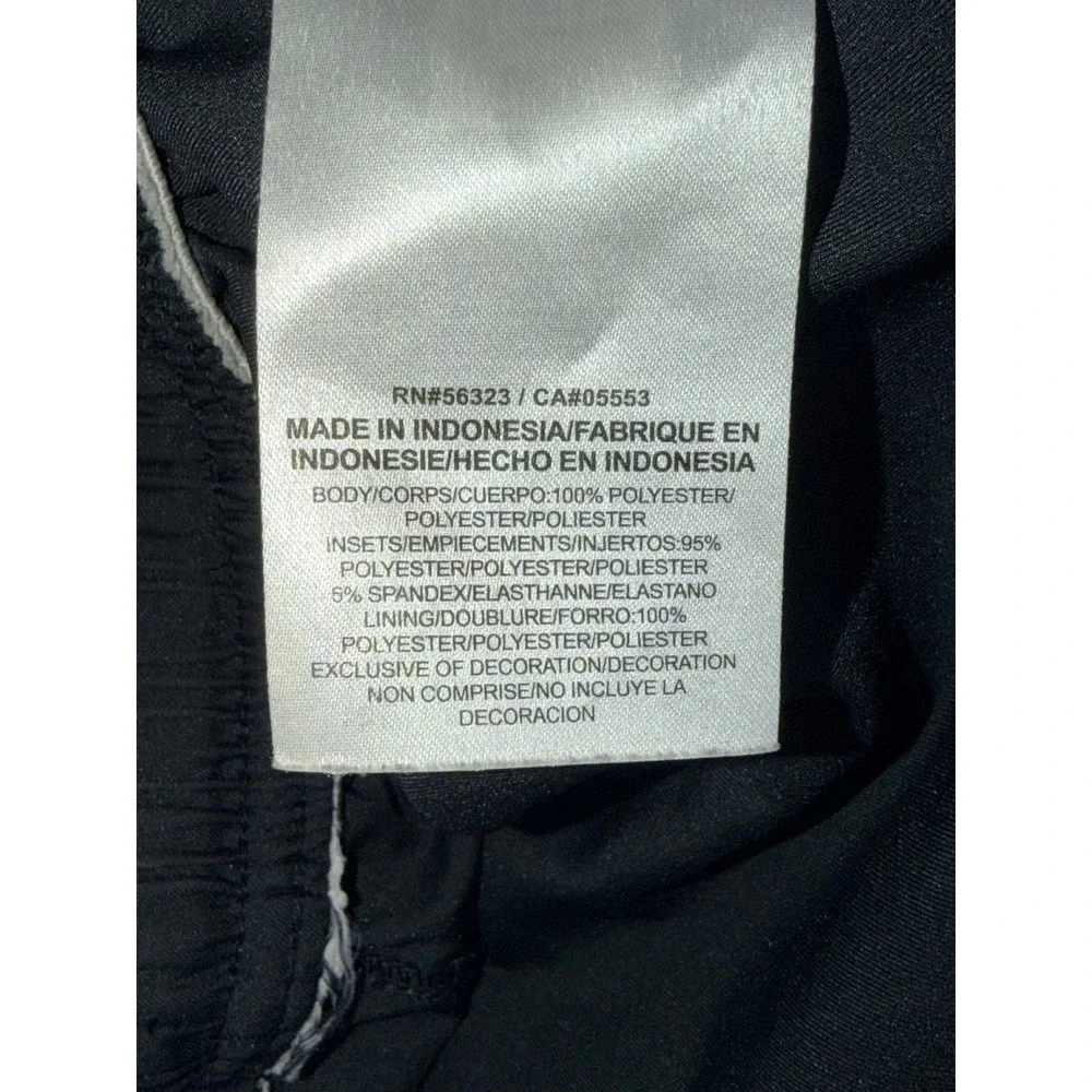 Nike Kids Dri-FIT Running Shorts‎ Grey Red Athletic Athleticwear Size XS
